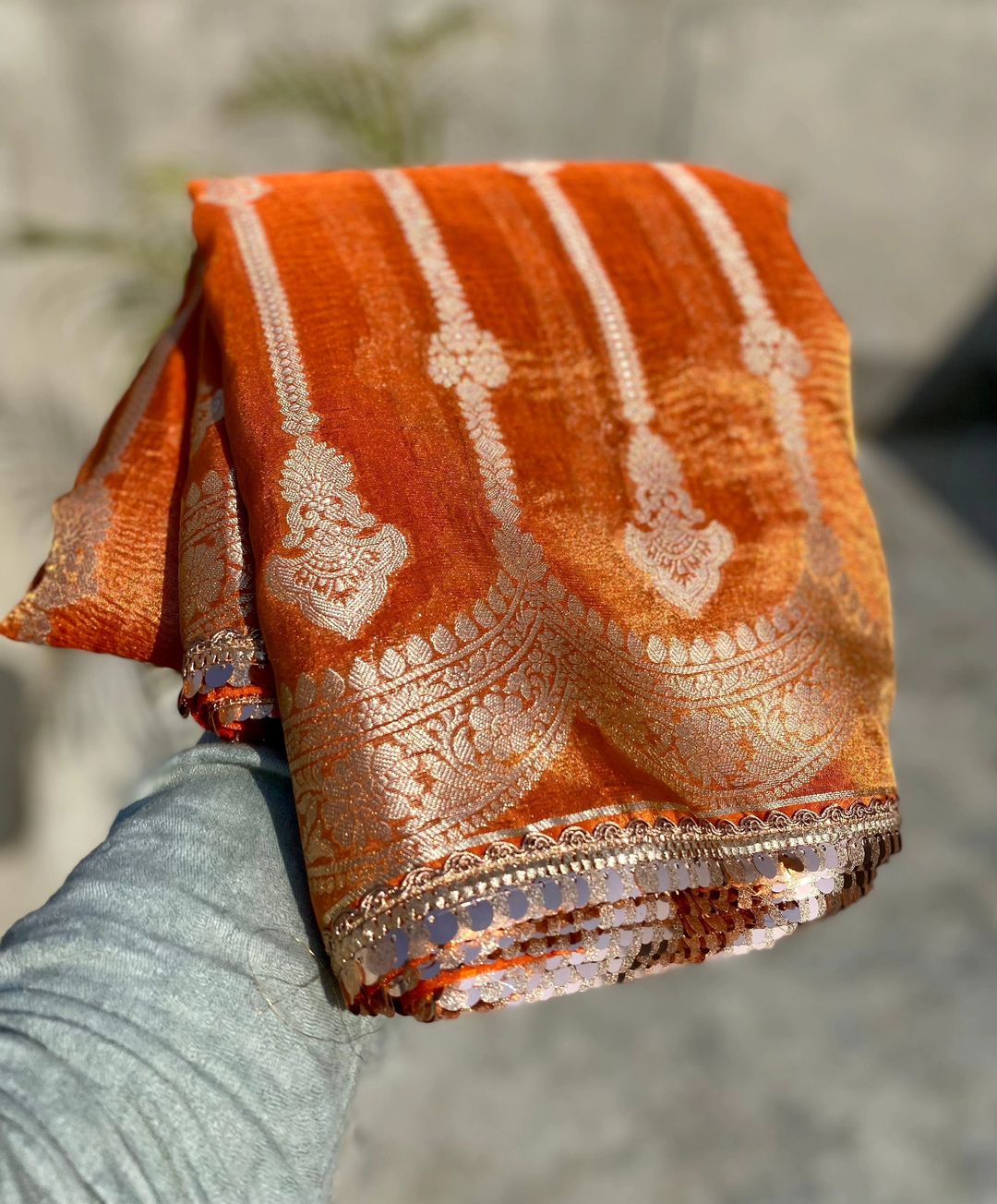 Beautiful Wedding wear Two Tone Soft Banarasi Tissue Silk Bollywood Style Crushed Sarees