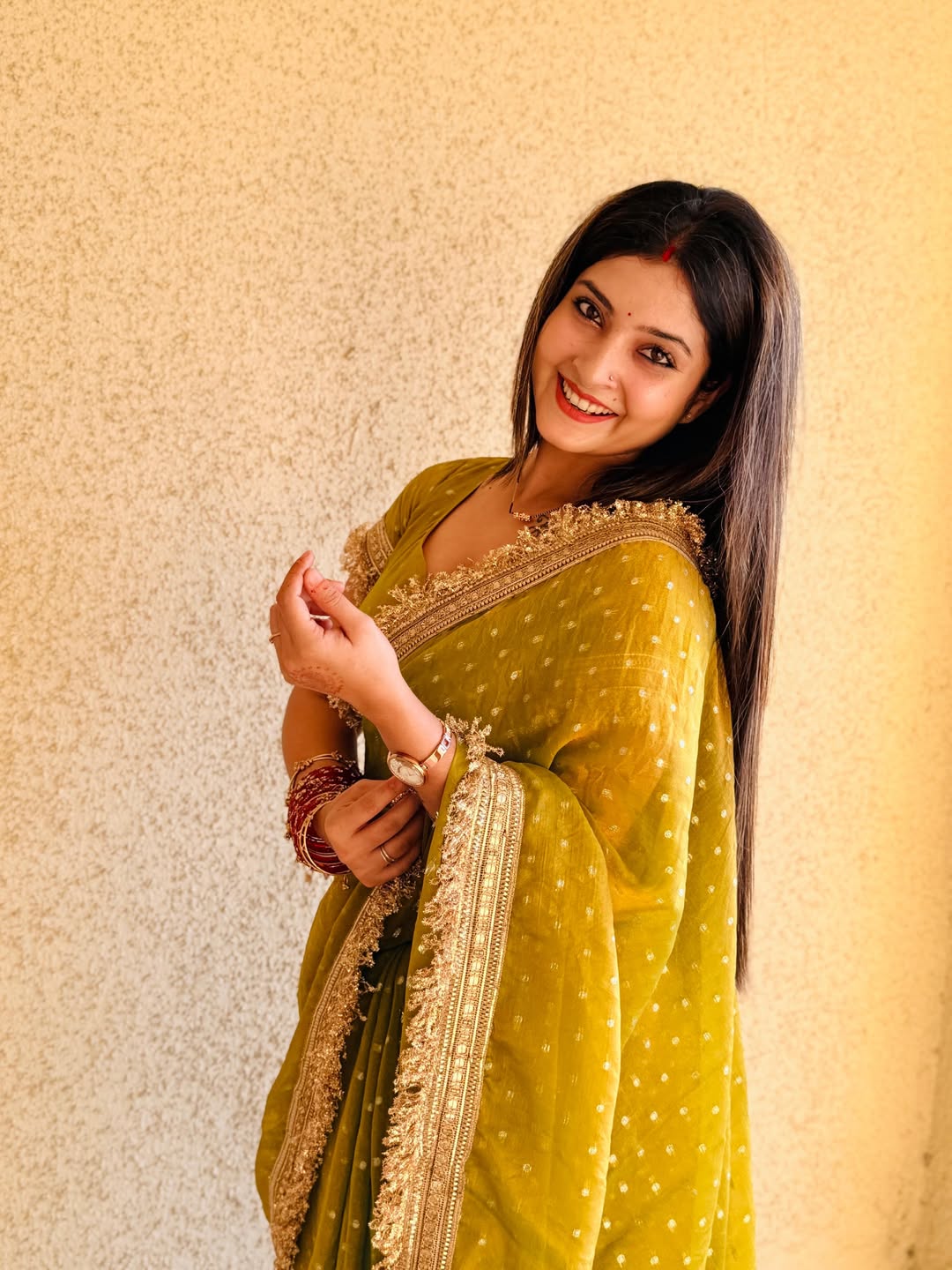 Premium NC Moss Satin Saree with Maharani Big Border & Running Blouse
