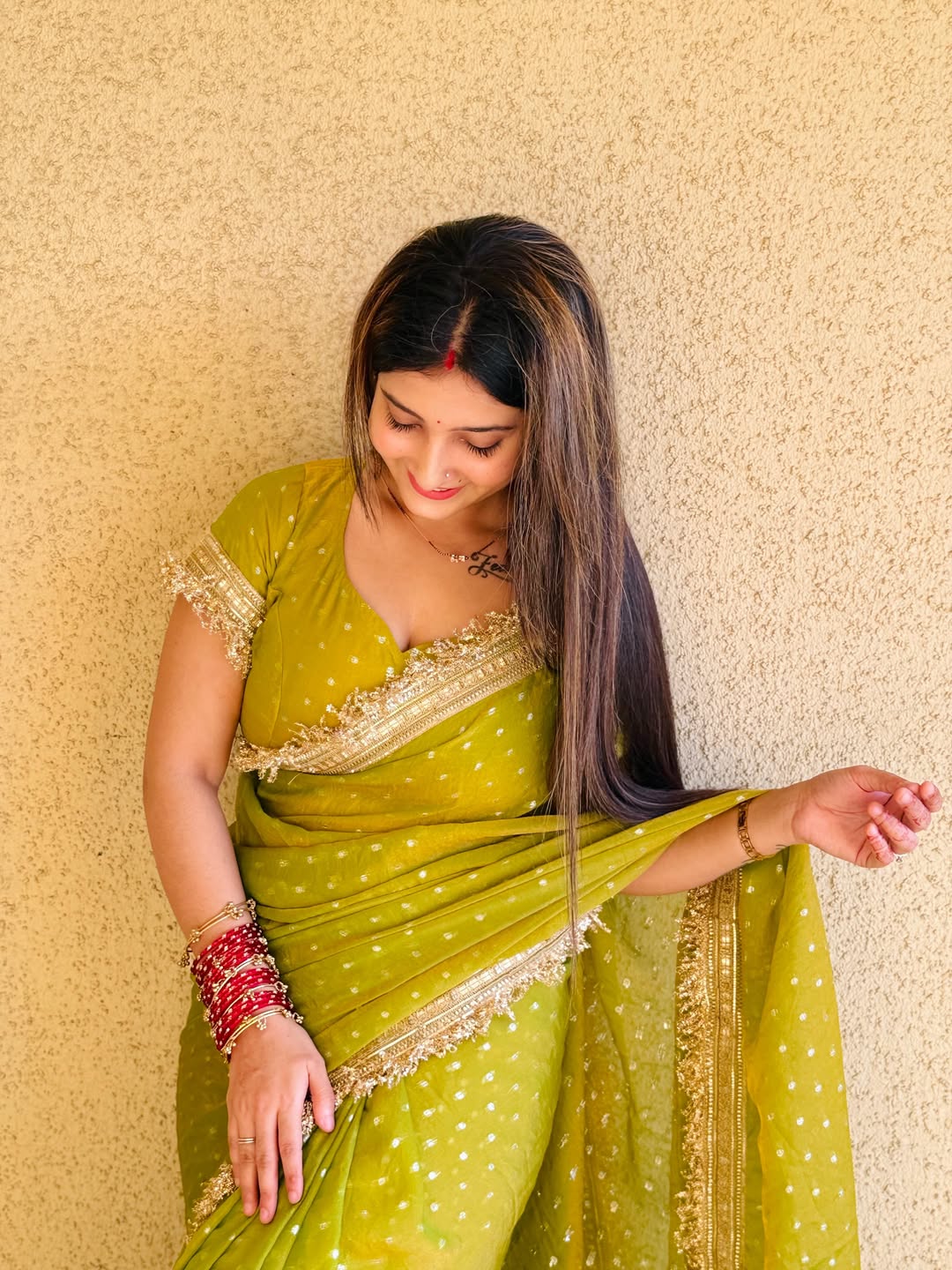 Premium NC Moss Satin Saree with Maharani Big Border & Running Blouse