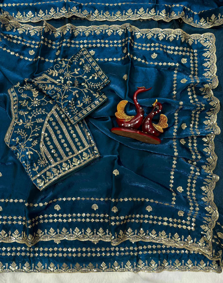 A Royal Touch of Space Silk Elegance sarre