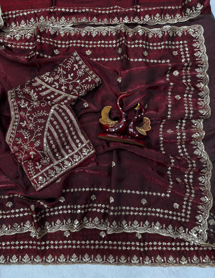 A Royal Touch of Space Silk Elegance sarre