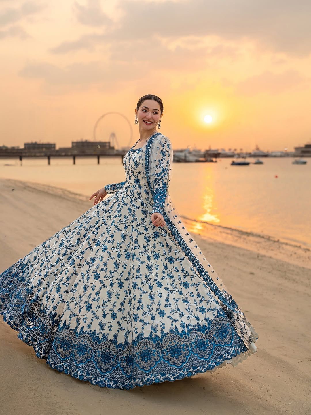 ✨👑 Royal Anarkali Suit Set – Grace Meets Glamour 👑✨