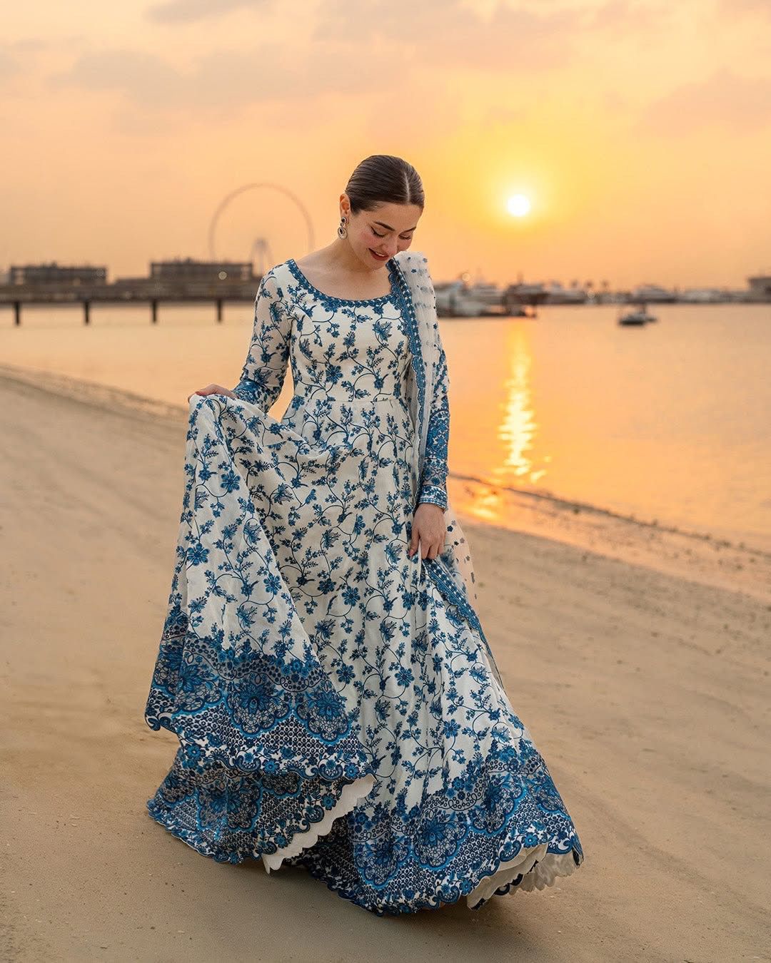 ✨👑 Royal Anarkali Suit Set – Grace Meets Glamour 👑✨
