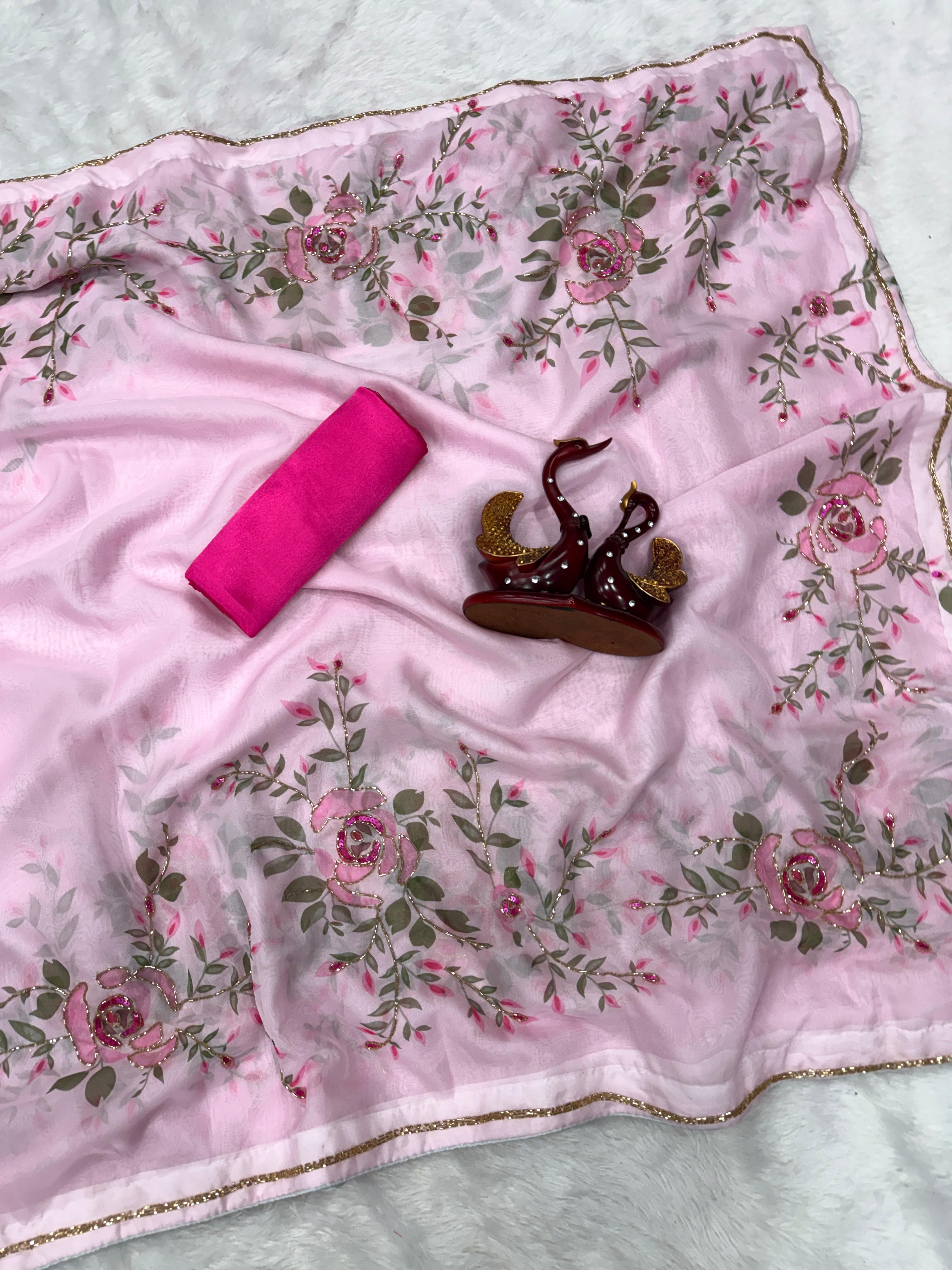Elegant Floral Silk Saree – Timeless Beauty Redefined ✨🌸