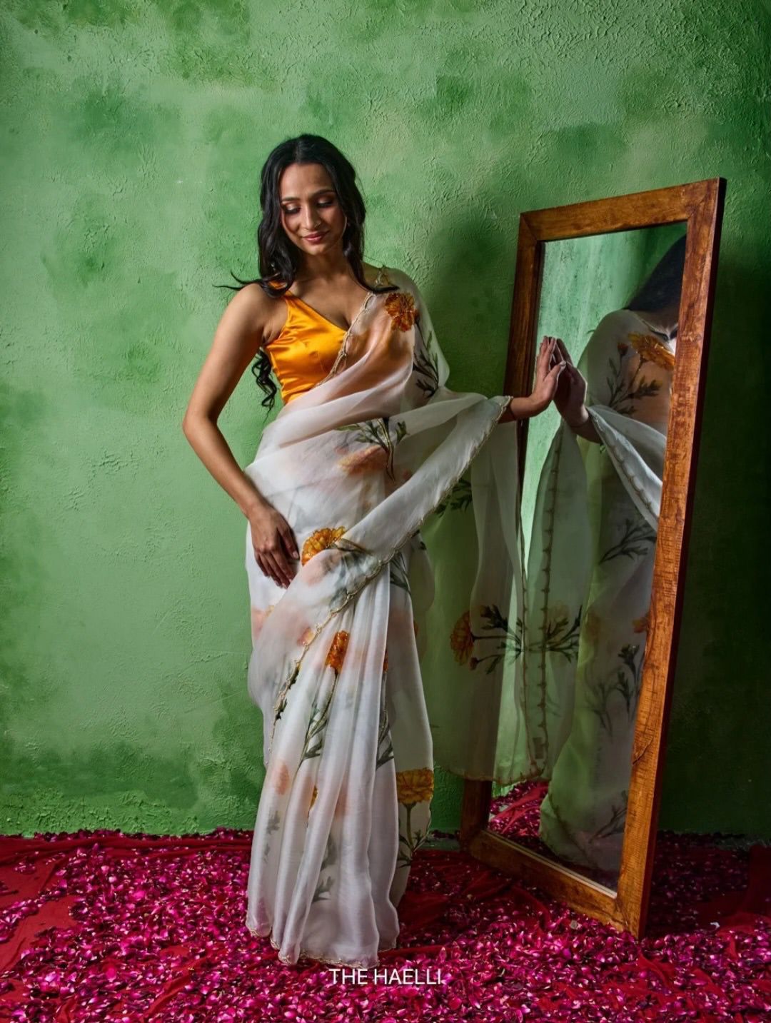 ✨ Elegant Soft Tebby Silk Floral Saree with Beads & Katdana Handwork ✨