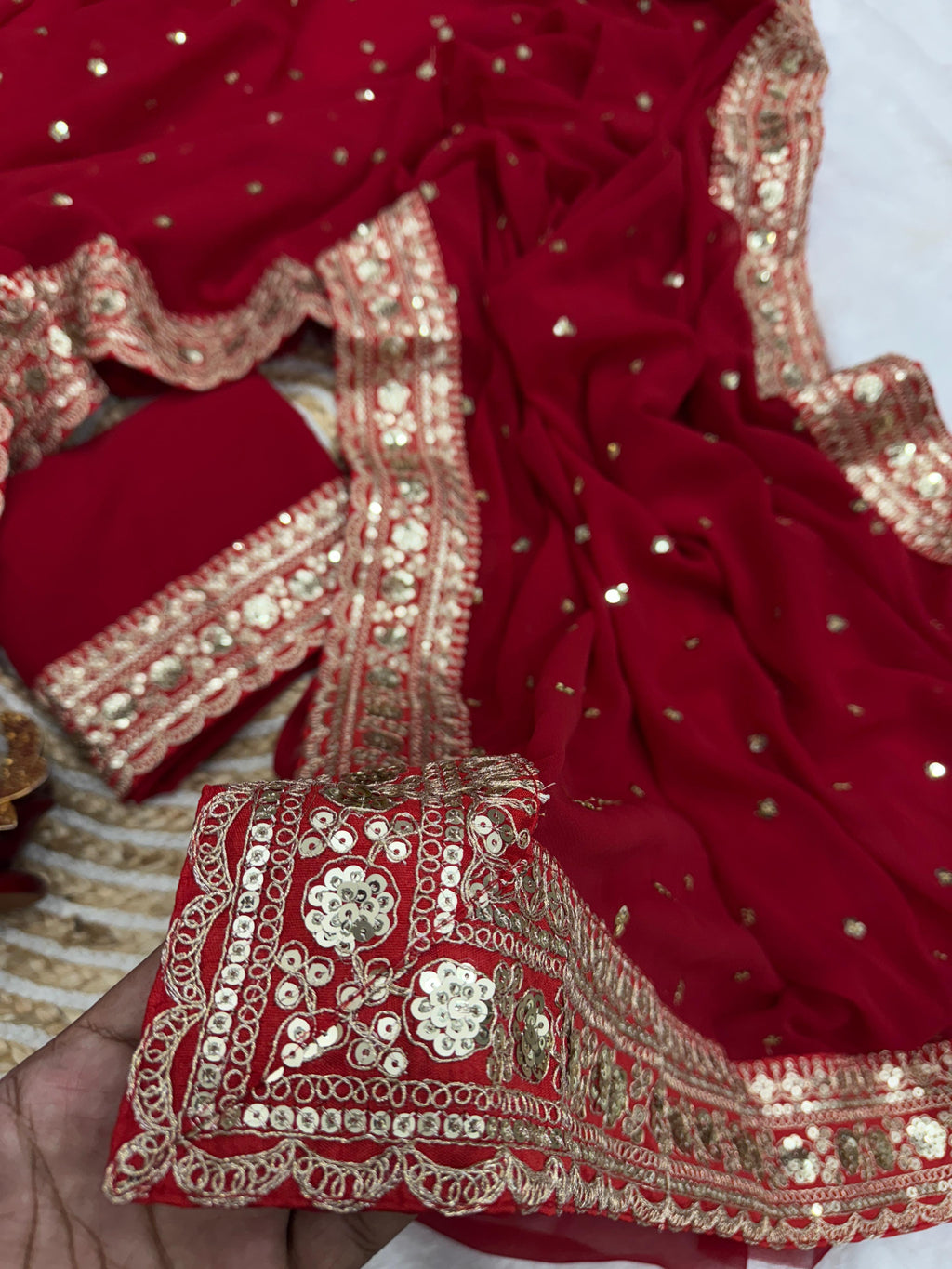 ✨ Elegant Pure Georgette Designer Saree with Sequence & Dori Embroidery Lace Border ✨
