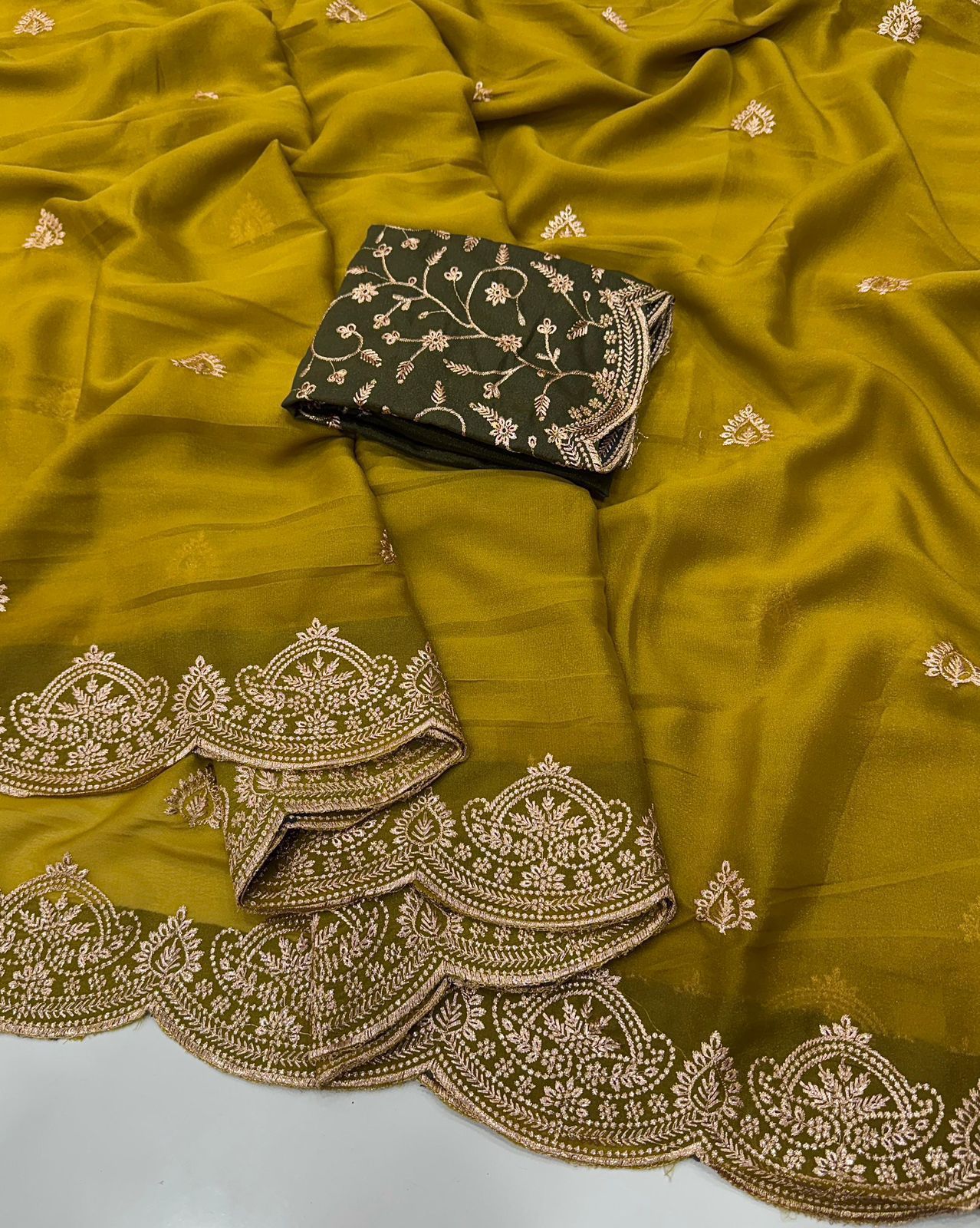 New Arrival Star Georgette Saree with Multi Embroidery Work & Running Blouse ✨