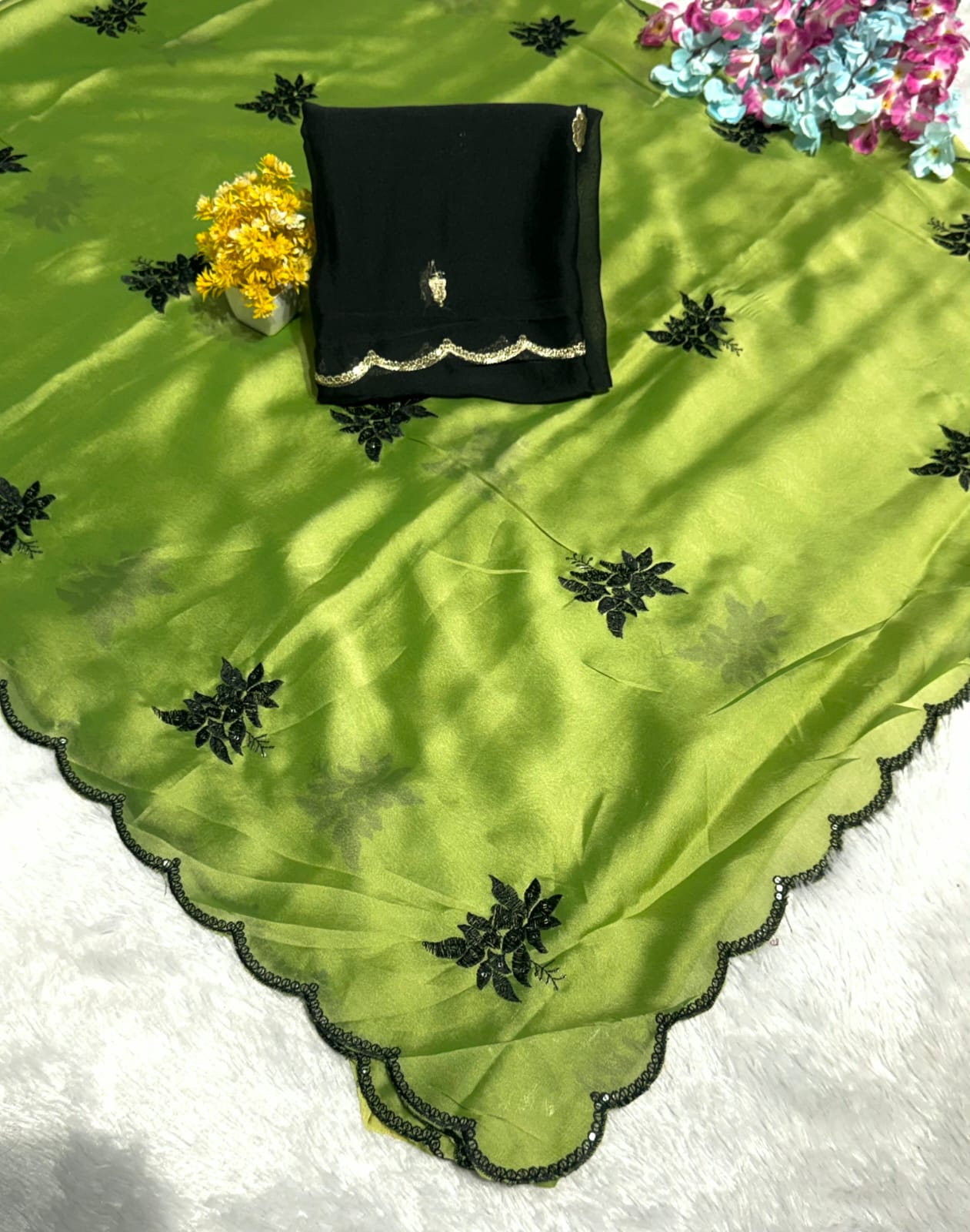 Rangoli Silk Saree with Embroidery & Butti Work with Matching Blouse