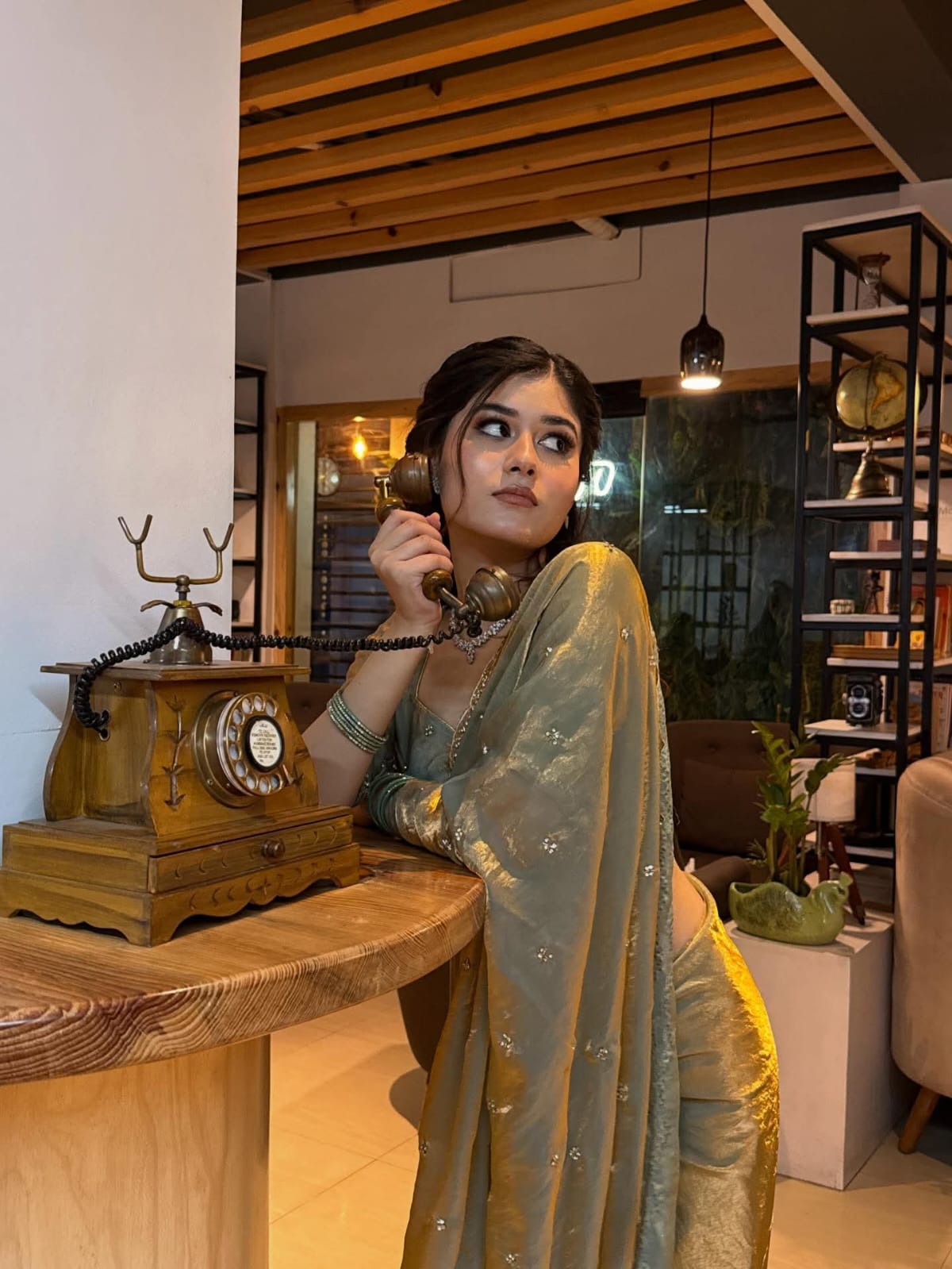✨🌹 ANUSHKA – PREMIUM PURE FANDY SATIN SILK SAREE WITH ROSE GOLD BEADS WORK 🌹✨