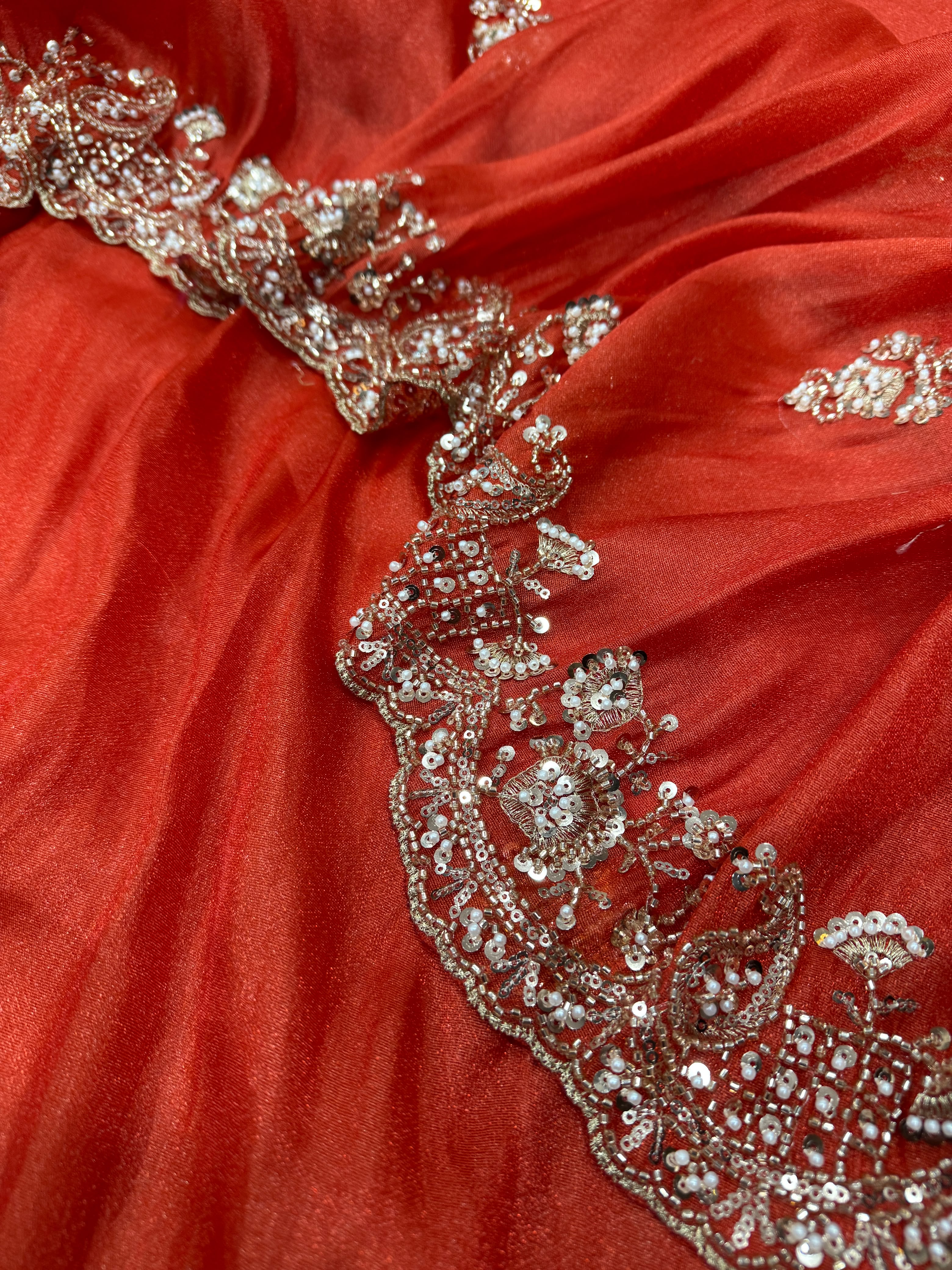 Premium Designer Saree  Premium Soft Tissue Fabric and with blouse