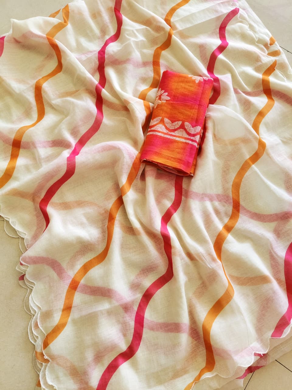 Premium Lehariya Digital Print Linen Saree